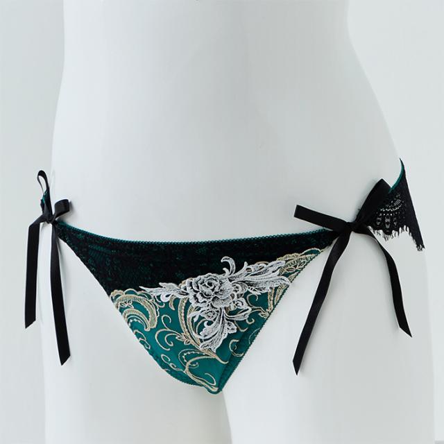 エステラショーツ