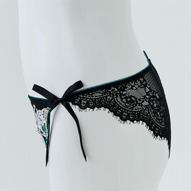 エステラショーツ