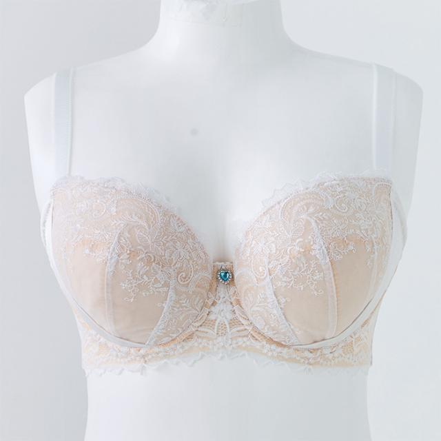 セラフィーヌブラ（SP603FN）3/4カップ寄せ上げ