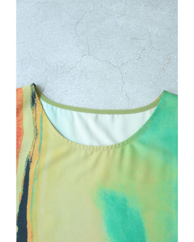 新作7月14日 朝露に濡れる蓮の花のミディアムワンピース cawaii w50532nc S~L対応 半端袖 花柄  アート柄 グリーン オシャレ 個性的 大人可愛い エレガント 上品 春服 春物 夏服 夏物 薄手 レディース ファッション ミセス 30代 40代 50代