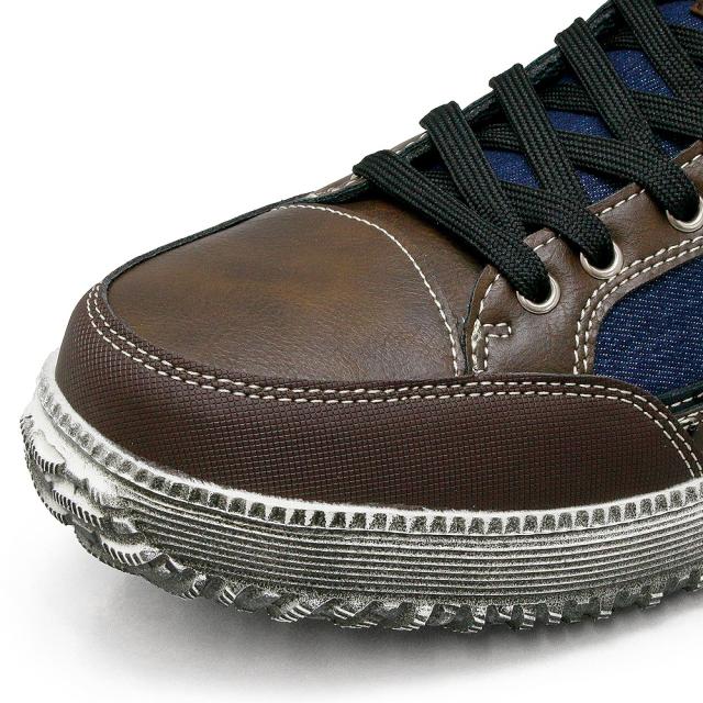 ミッドカット スニーカー