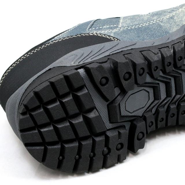 防水仕様 スリッポンスニーカー