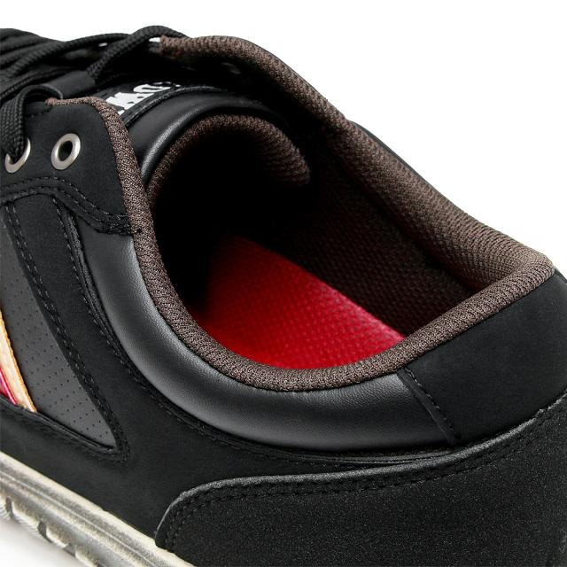 防水仕様 サイドライン スニーカー