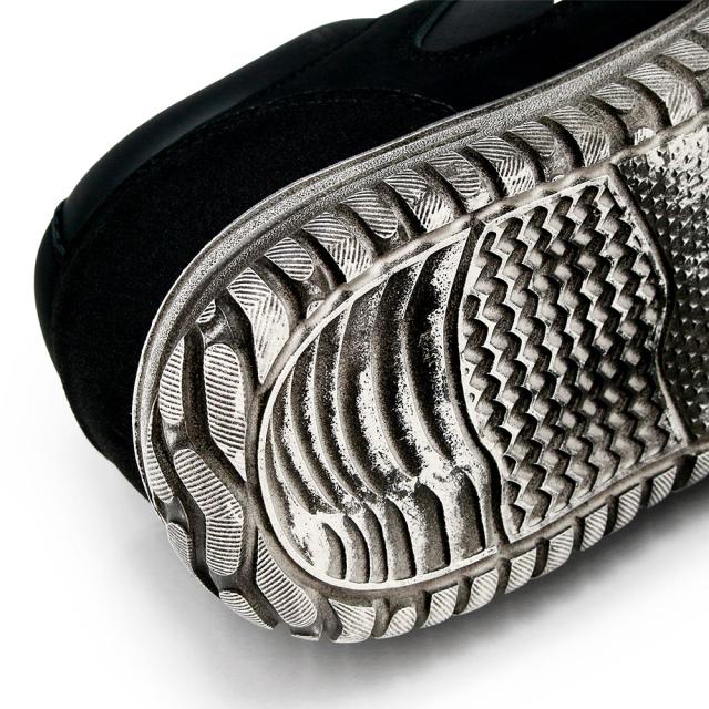 防水仕様 サイドライン スニーカー