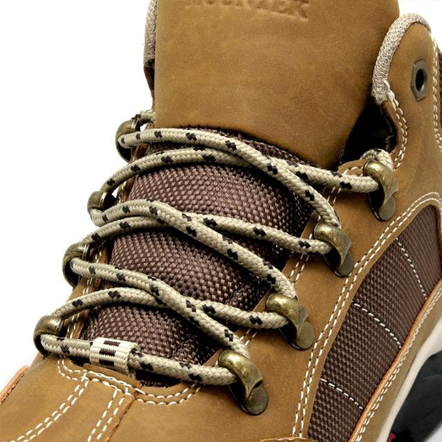 防水 トレッキングシューズ