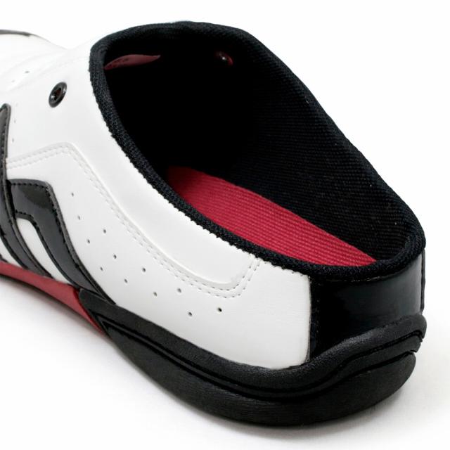 スリッポン スニーカー