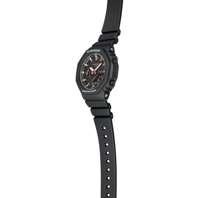 G-SHOCK GMA-S2100-1AJF カーボンコアガード美品 G-SHOCK】GMA SERIES / カーボンコアガード / GMA-S2100GA-1AJF