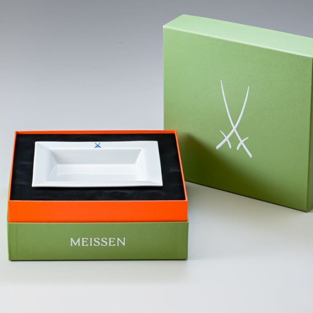 ロットナン 5と0のつく日 Meissen 825001-53269-1 送料無料 プレゼントの通販はau PAY マーケット - ブランドショップA level(エイレベ マイセン 剣マーク コレクション 双剣 スクエアディッシュ プレート 16×13cm によって