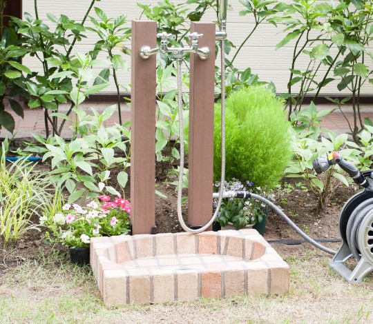 シャワープレイス