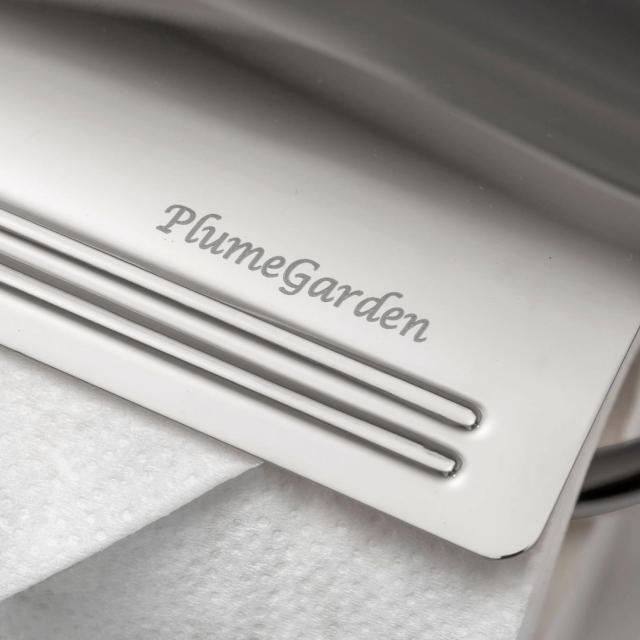 「PlumeGarden」のロゴ刻印