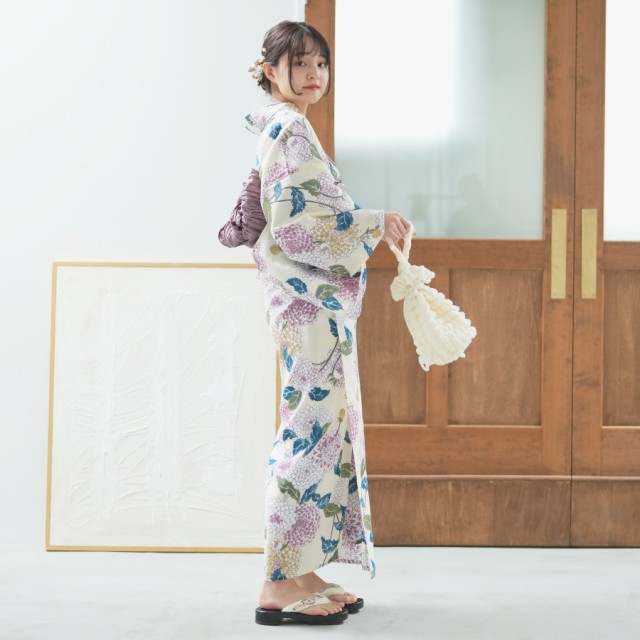 得価国産 浴衣 青 青みどり 黄緑 ベージュ 菊 昭和初の通販はau PAY マーケット - utatane|商品ロットナンバ セット 3点セット(浴衣/帯/下駄)日本製生地 国内染色 和歌山染工 白 きなり 紫 ラベンダー 国産在庫
