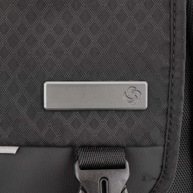 格安安い samsonite サムソナイト バックパック 126272-1041 メンズ リュックサック ブラックの通販はau PAY マーケット - llegar|商品ロットナンバー:450562174 在庫あ新作