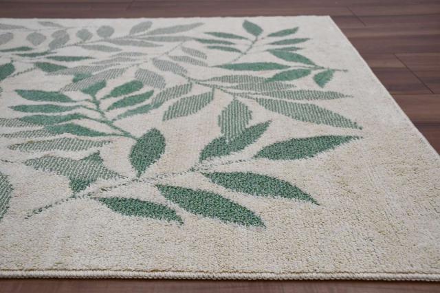 ラグ　グリーン