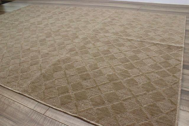 カラーブラウン