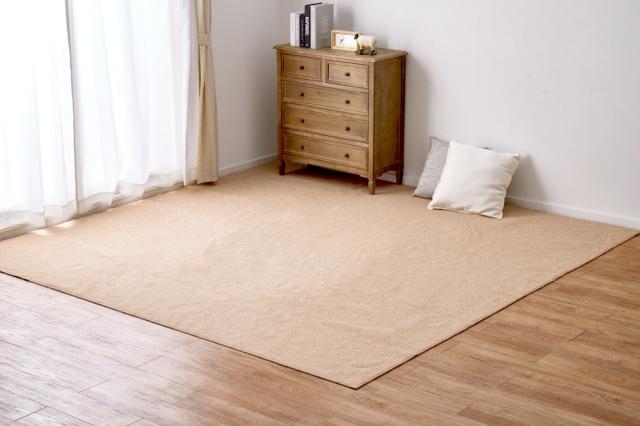 カーペット ベージュ