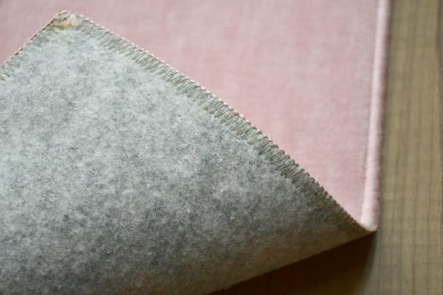 カーペットピンク