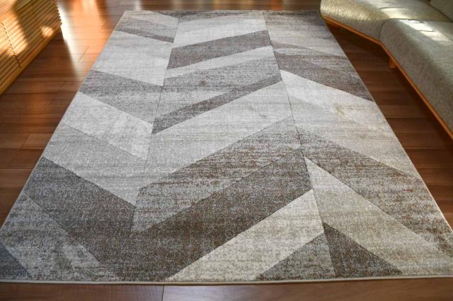 ラグ レトロモダン