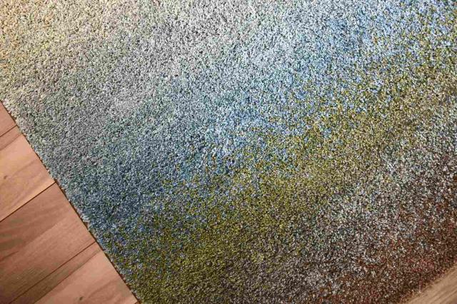 グラデーションラグ