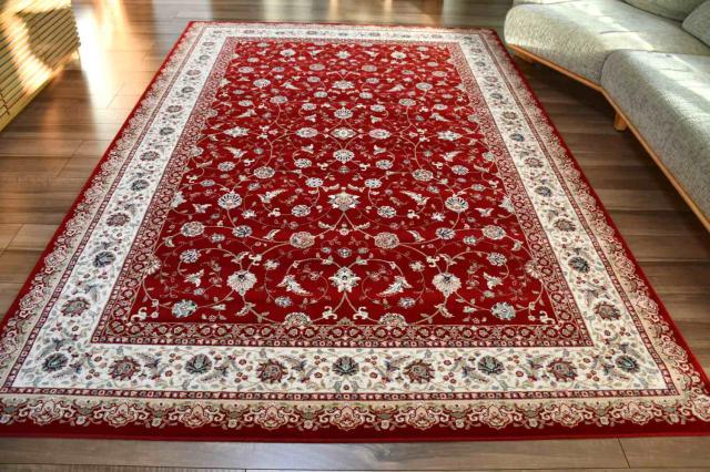 ウールラグレッド