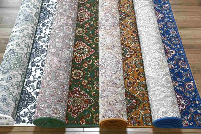 ベルギー 絨毯4色