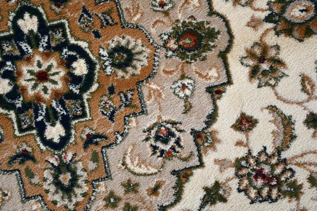 エレガントな花柄