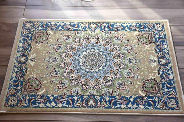 上品なベージュ系