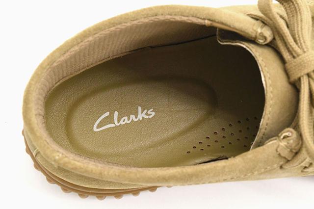 CLARKSクラークスのブーツ トーヒル05
