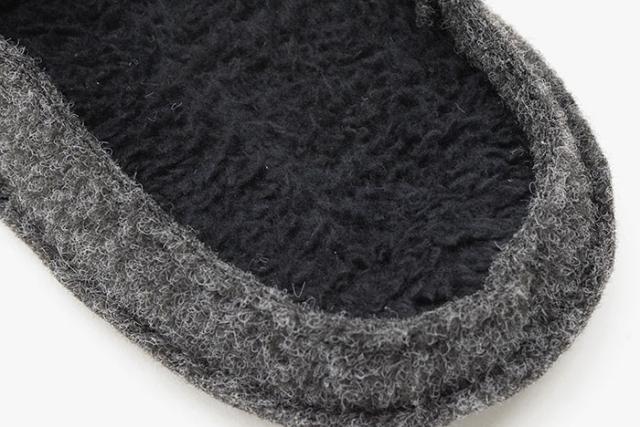 crocsクロックスのサンダル CLASSIC SLIPPER05