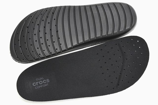 crocsクロックスのスニーカー ON THE CLOCK WORK SLIP ON06