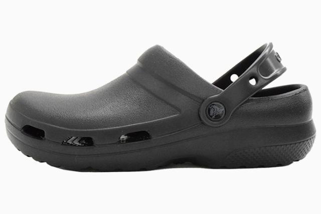 crocsクロックスのサンダル SPECIALIST 2.0 VENT CLOG06