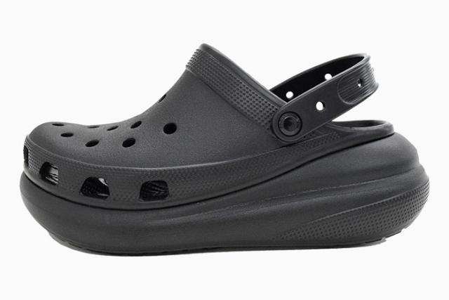 crocsクロックスのサンダル クロッグ06