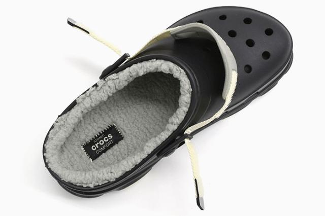 crocsクロックスのサンダル オール テレイン ラインド クロッグ05