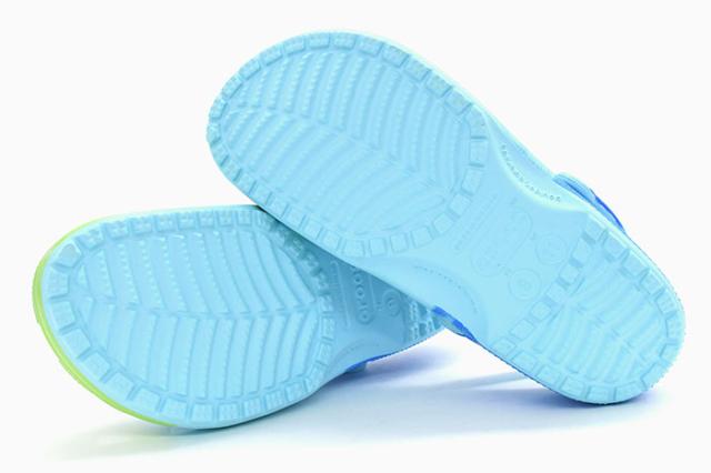 crocsクロックスのサンダル クロッグ07