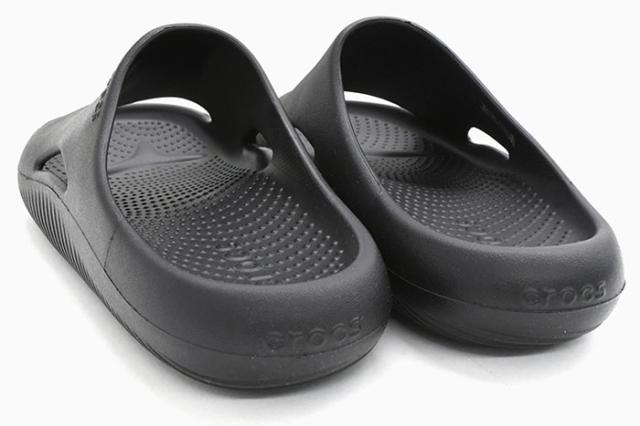 crocsクロックスのサンダル メロウ リカバリー スライド04