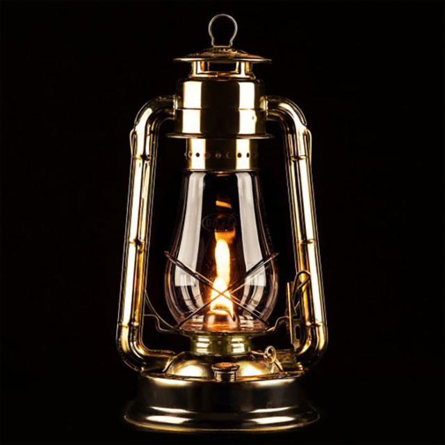 DIETZデイツのランタン Hurricane Lantern D80 01