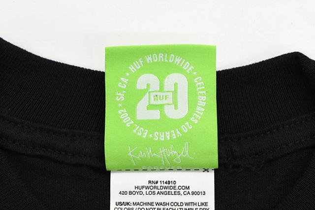 HUFハフのTシャツ Champions05