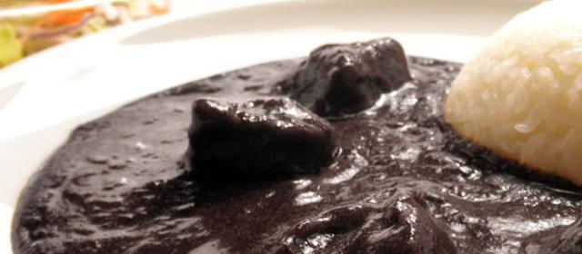 牛タン黒カレー