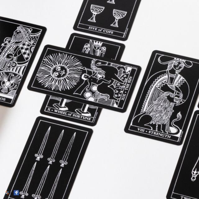 インバージョン タロット（缶ケース） Inversion Tarot in a Tin カード図版