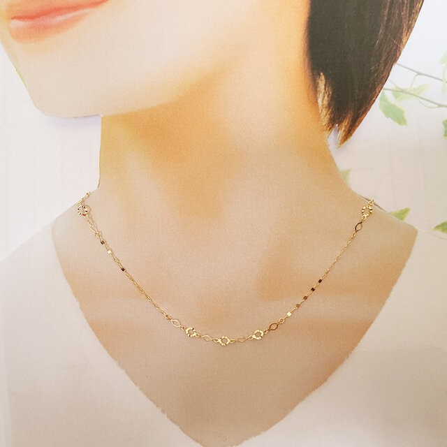 についての K10(刻印入)眩いほどの輝きを放つデザインチェーンネックレス 彼女 妻 母の通販はau PAY マーケット - VIVIEN|商品ロットナンバー ギフト プレゼント ネックレスピアス 入学 卒業 卒業記念 ⋀シュで