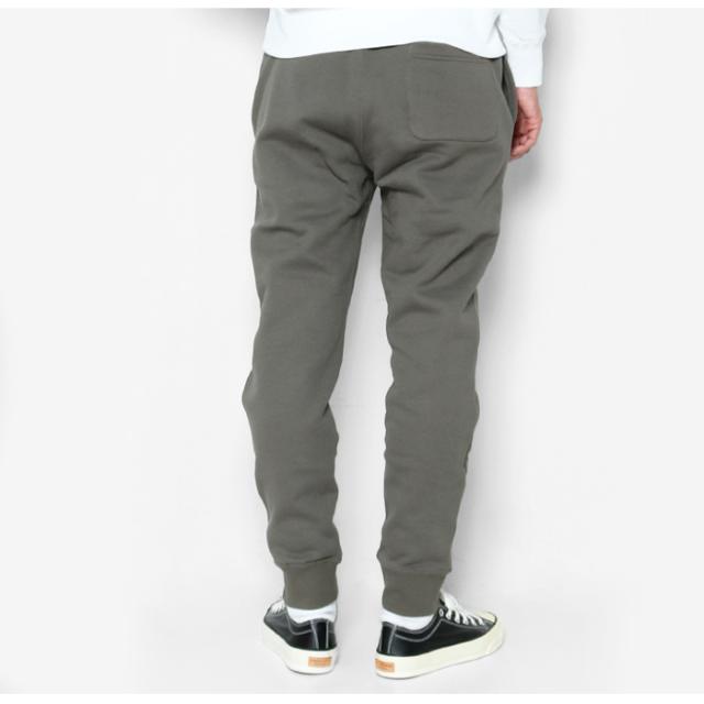 チャンピオン スウェットパンツ 着用画像 チャコールグレー 後ろ