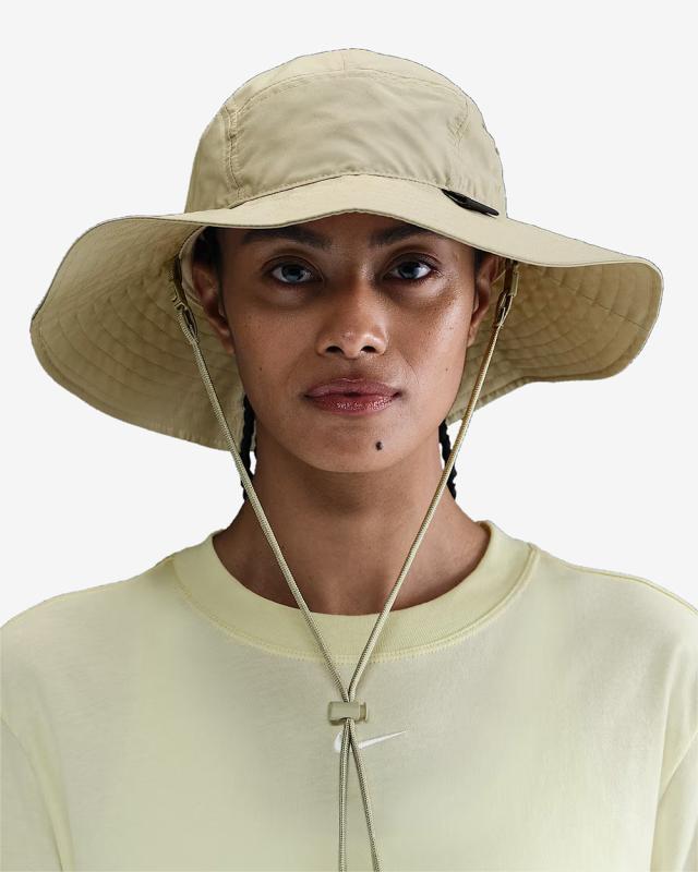 ナイキ 日本正規品 2025SU ユニセックス エイペックス ワイドブリム バケットハット デザートカーキ HJ7135-253