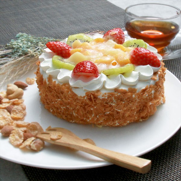 送料無料 フルーツショートケーキ ショートケーキ フルーツ ケーキ ホール 5号 15cm バレンタイン ホワイトデー いちご キウイ 桃 クッキー 冷凍 冷凍ケーキ スイーツ デザート 大きい 大きめ ボリューミー ビッグサイズ お中元 御中元 お返し プレゼント ギフト スイーツ お歳暮 おしゃれ 可愛い 誕生日 バースデー クリスマス お祝い イベント