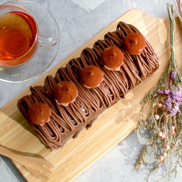 送料無料 チョコロールケーキ ロールケーキ チョコ チョコレート ケーキ 20cm バレンタイン ホワイトデー クーネルチュール ガナッシュ 冷凍 冷凍ケーキ スイーツ デザート 大きい 大きめ ボリューミー ビッグサイズ お中元 御中元 お返し プレゼント ギフト スイーツ お歳暮 おしゃれ 可愛い 誕生日 バースデー クリスマス お祝い イベント