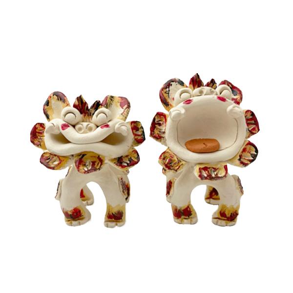にひひシーサー 色付き
