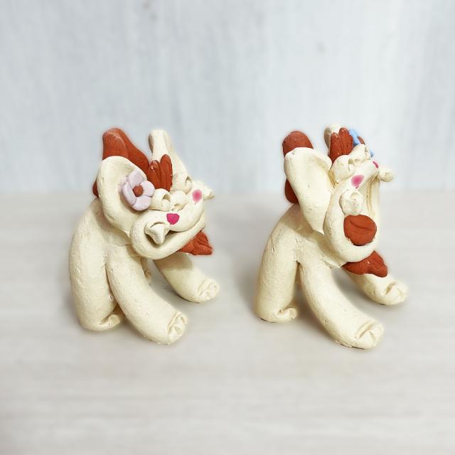 ふせシーサー 小 花付き