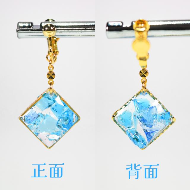 KIRA イヤリング 菱形 ゴールド