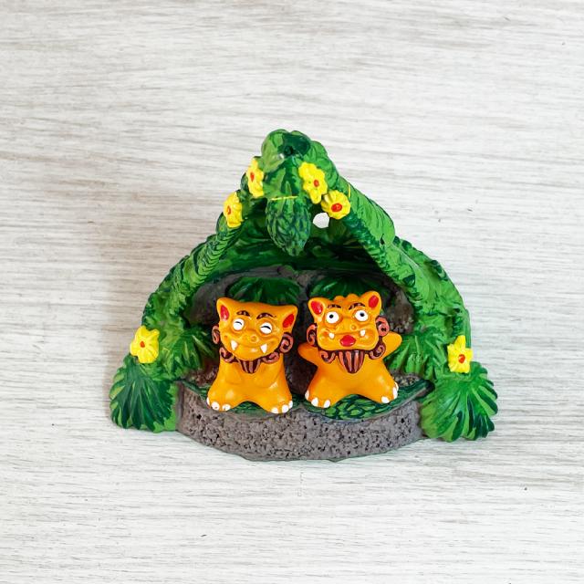 ゴーヤー畑シーサー