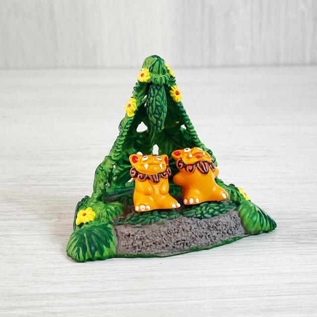 ゴーヤー畑シーサー