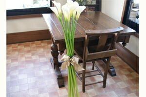 カラーの花束メイン