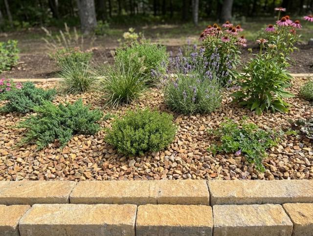 砂利 チャート 栗色 黄色 イエロー 洋風 庭 砂利 砕石